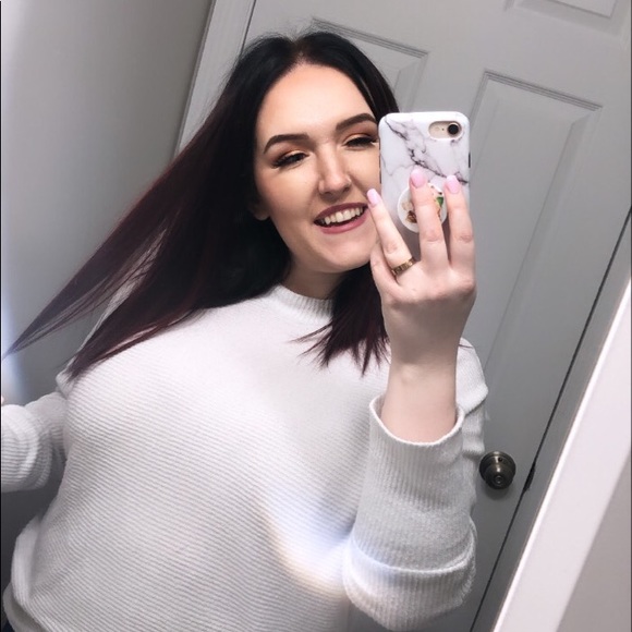 Meet your Posher, Kailyn. - Picture 2 of 3